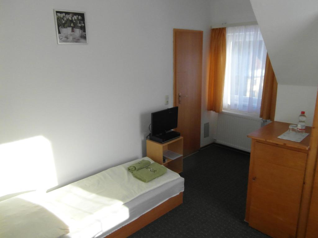 Pension "Am Wald" Lautenthal Room photo